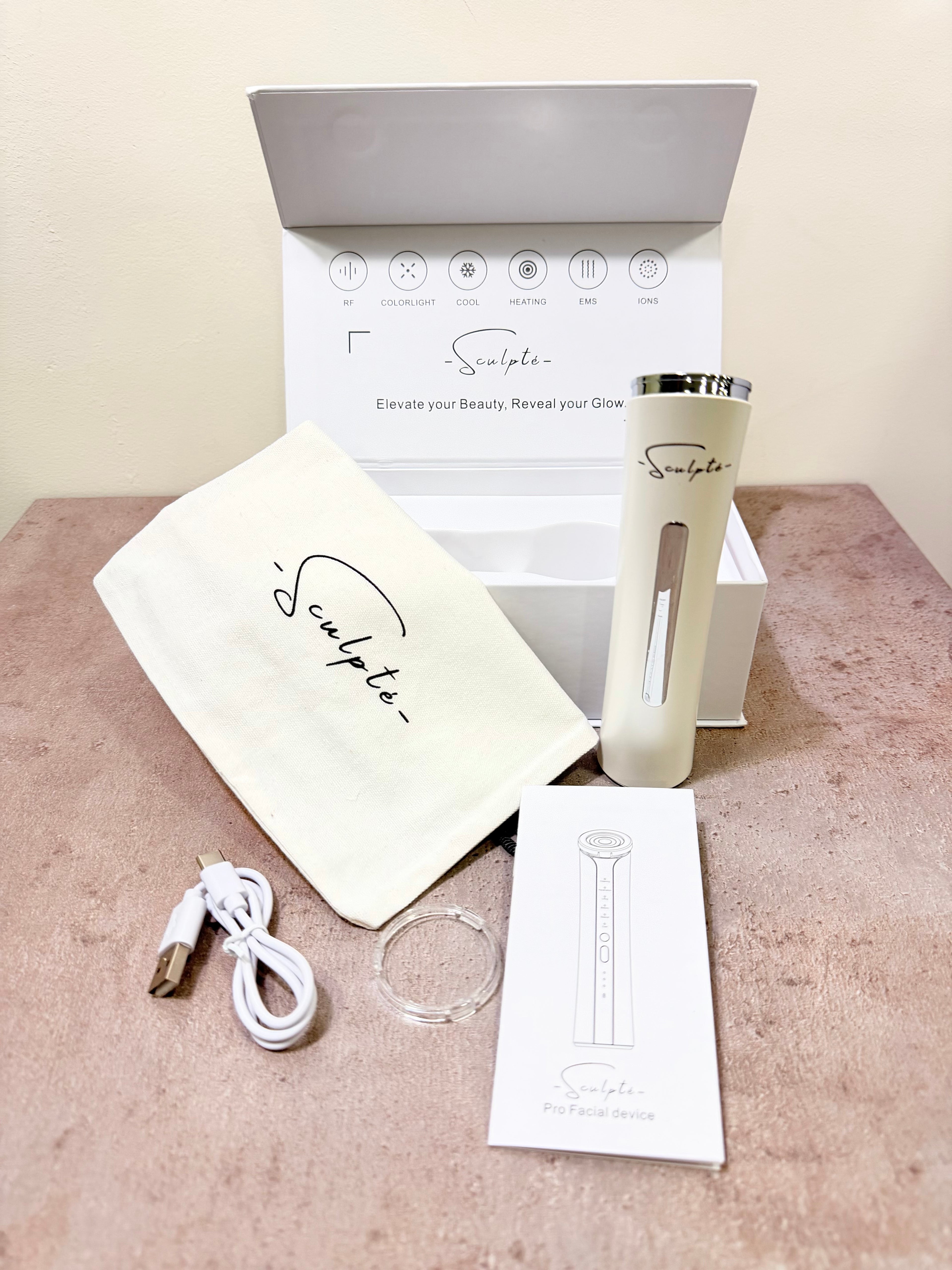 Sculpté Pro Facial